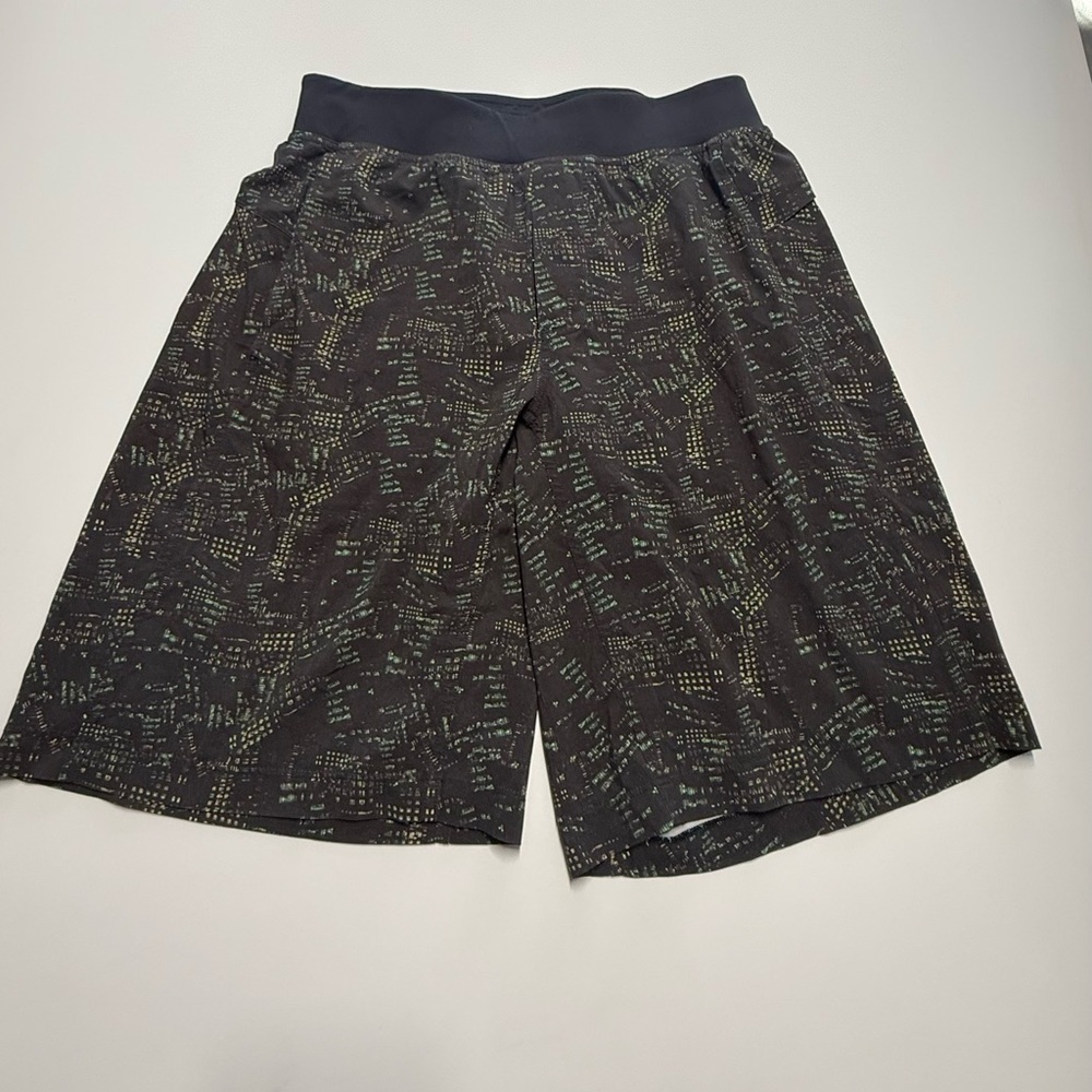 Lululemon The Surge Short size Medium